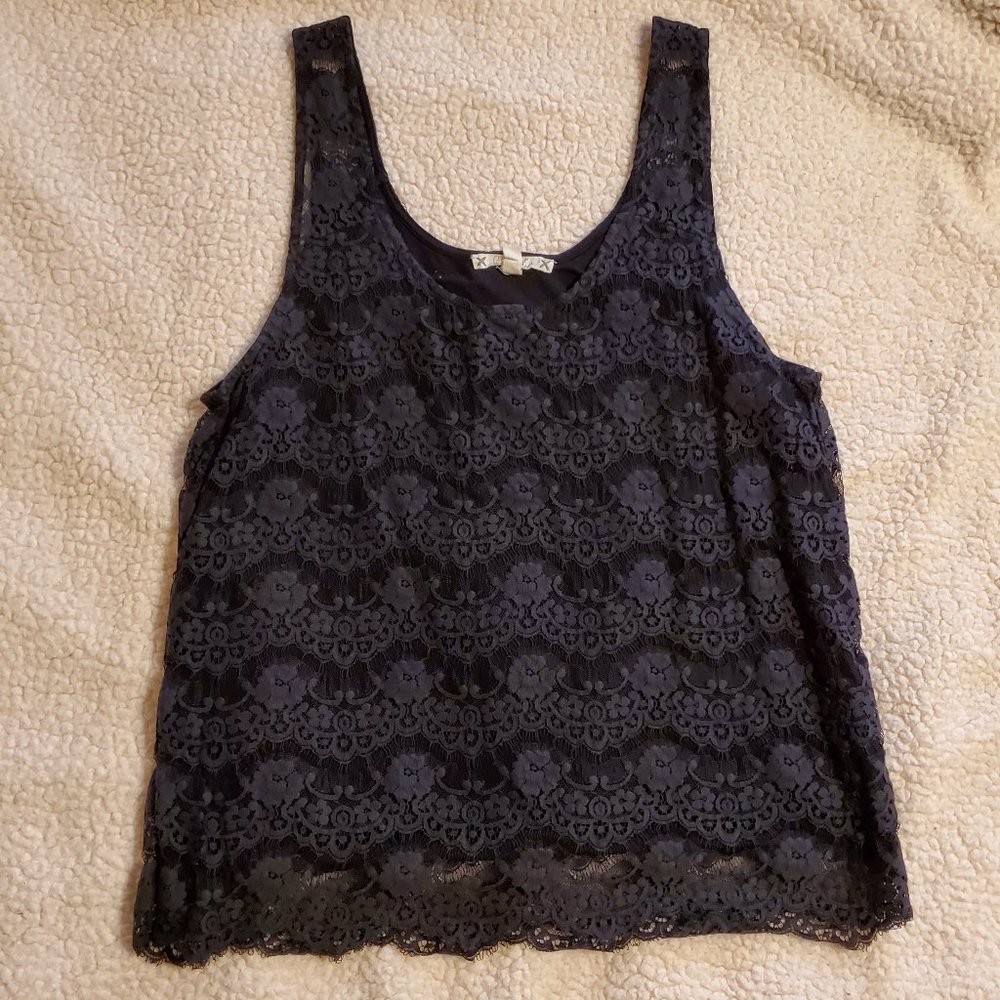 Soft Joie Black Lace Top in Large